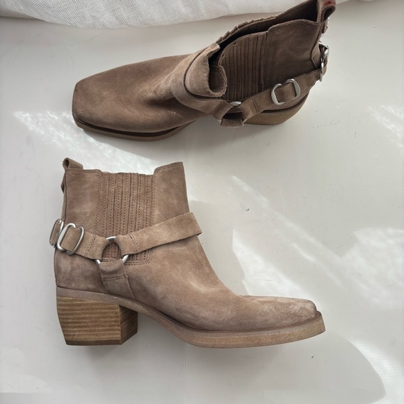 Sam Edelman Bellamie Western Harness Cowgirl Ankle Boots Deep Taupe 7.5M - Picture 3 of 7